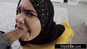 الساخنة الحجاب يرتدي مثل الشقيقة الملاعين لها الديك ستيبرو مقابل المال ناودي نالا