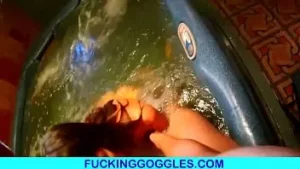 التقطت وقحة الروسية حتى مارس الجنس و facialized من