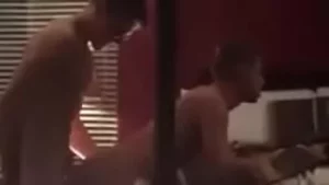 Ein Muskel 2 Jungs haben Spaß beim Sex