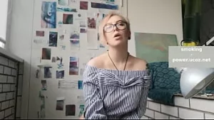 消防女士 - 肺部因香烟而受伤，否则一切都很好
