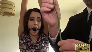 في سن المراهقة الفرعية غير مقيد اللعنة الخام من باسكال