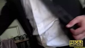 صغير titted مراهق حقيقي الحلق العميق