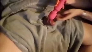 3 anillos para el pene, un vibrador y un orgasmo
