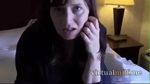 Mama are probleme cu sutul penisului și i-a cerut ajutor fiului