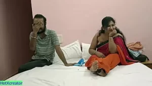 Indiaas Bengaals ongehuwd stel hete seks met vuile praat!! desi heet