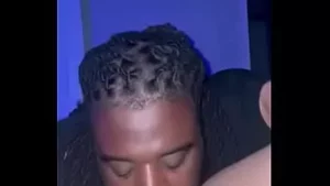 Sexy Mexicaan zei dat ik wil dat mijn poesje wordt opgegeten