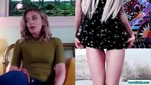 Milf se masturba assistindo enteada