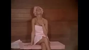 Los ángeles de Charlie: kris #2, la chica sexy de la toalla
