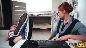 Tutor4k. Instructorul de engleză face o muie plăcută și este forat