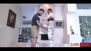 邀请百合亚当斯得到莫夫探索