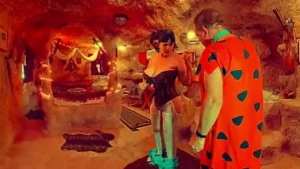 Il fred dei fuckstones aiuta Betty