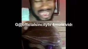غنيمة كبيرة تضاف دسار في مؤخرتها على ig يعيش