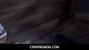 Cravingmom - üvey annem öğretmenim ve fahişem kristal acele