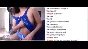 Adolescente super gostoso de 19 anos em chat só de sexo feminino