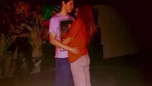 Seksi milf bana hayatımın en iyi derin boğazını verir